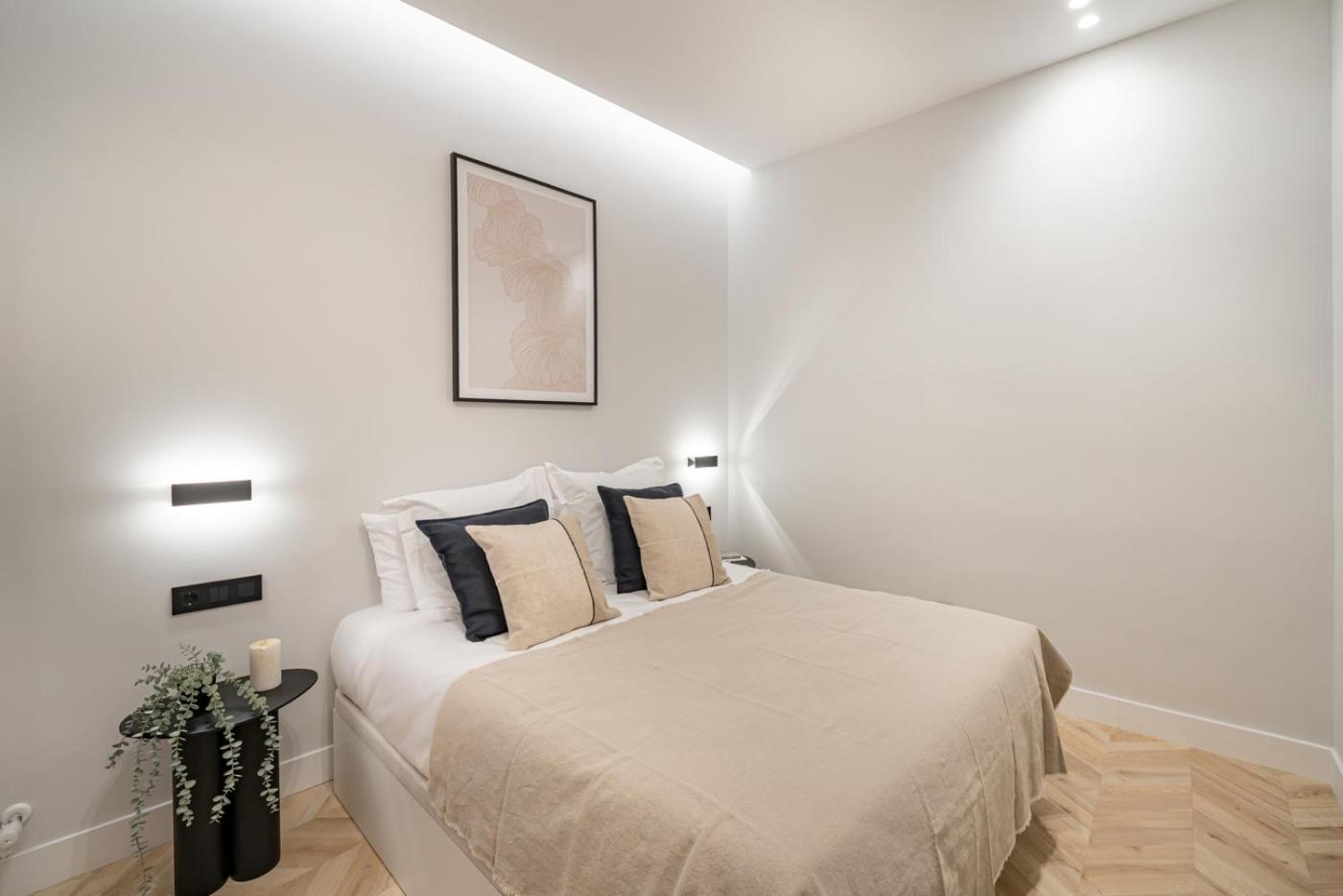 Centro Xx Calle Montera 5br 6bh Apartment *